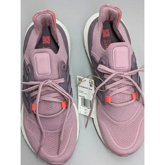 NIB Adidas Ultra Boost 22 W Womens Active Lifestyle Running Shoes Sz 9 MSRP $190 - Picture 4 of 8